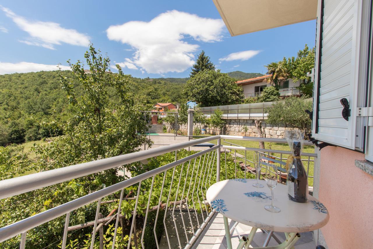 Apartments Vesna Opatija Exterior foto